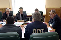 На совещании в префектуре решали транспортные проблемы