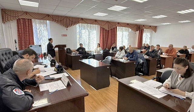 Профессиональная подготовка - основа безопасности: в Управлении по САО состоялась рабочая встреча